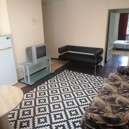 Квартира По Адресу Дружбы Народов 8А Kiev Luaran gambar