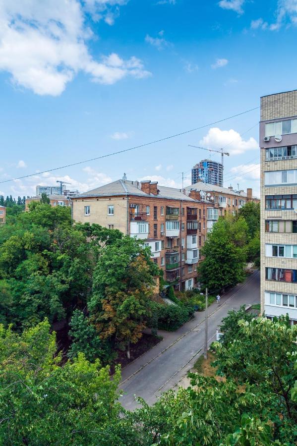 Квартира По Адресу Дружбы Народов 8А Kiev Luaran gambar